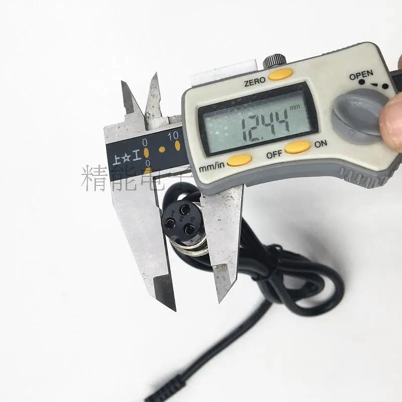67.2V 2.5A Charger for 60V Lithium Battery